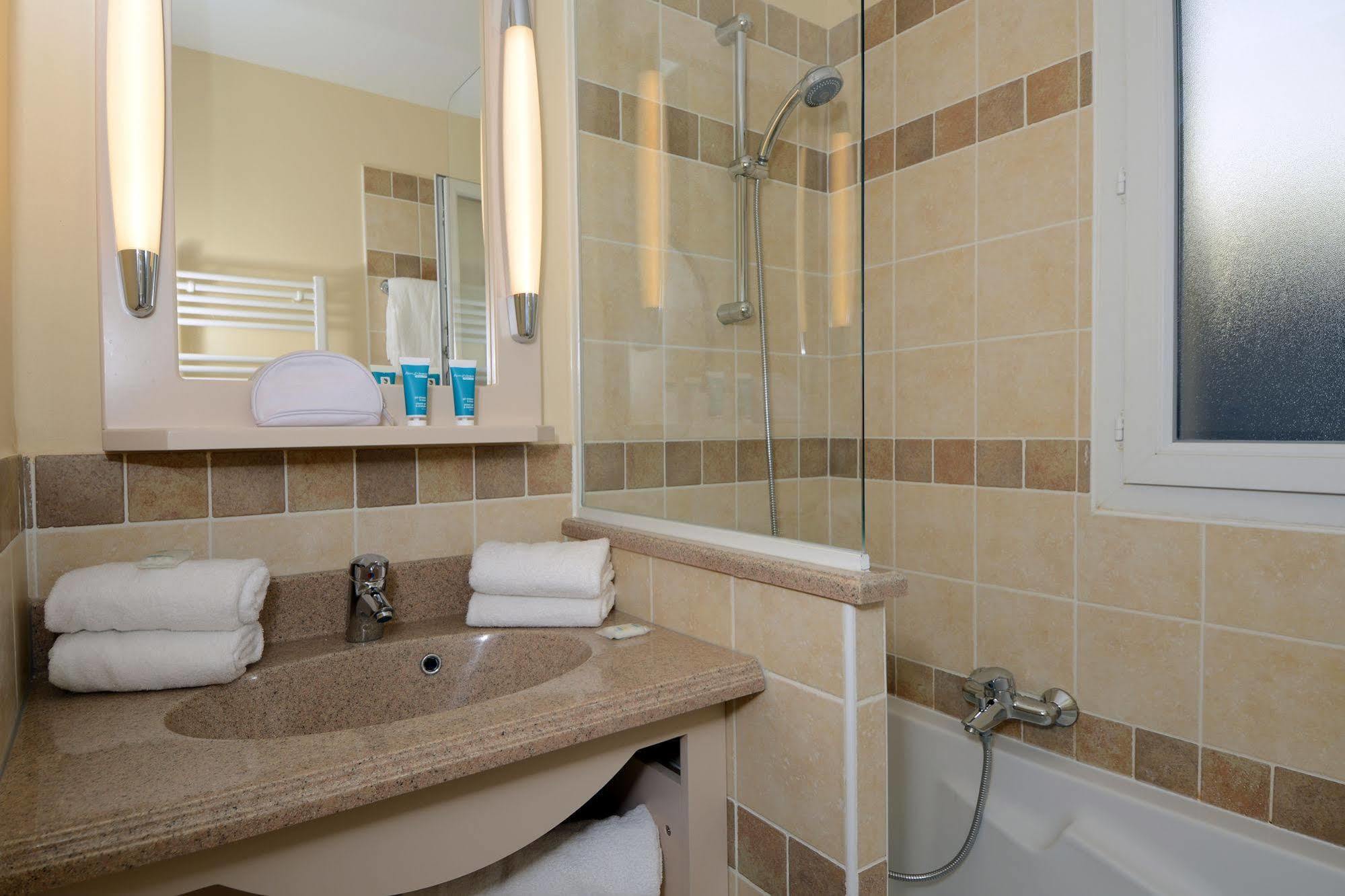 Residence Pierre & Vacances Les Coteaux De Pont-Royal Mallemort Ngoại thất bức ảnh