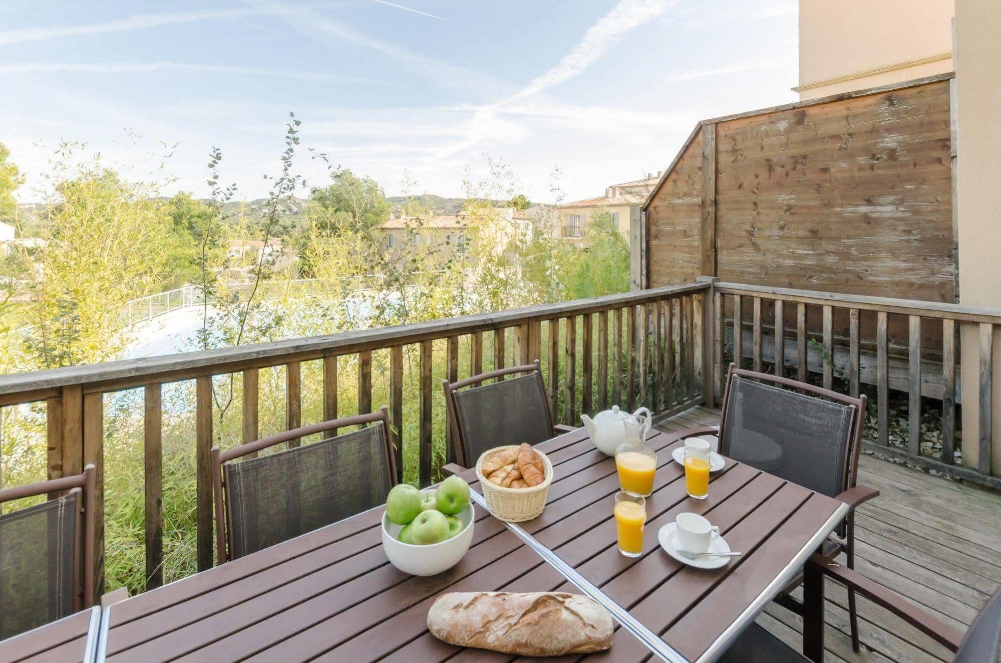 Residence Pierre & Vacances Les Coteaux De Pont-Royal Mallemort Ngoại thất bức ảnh
